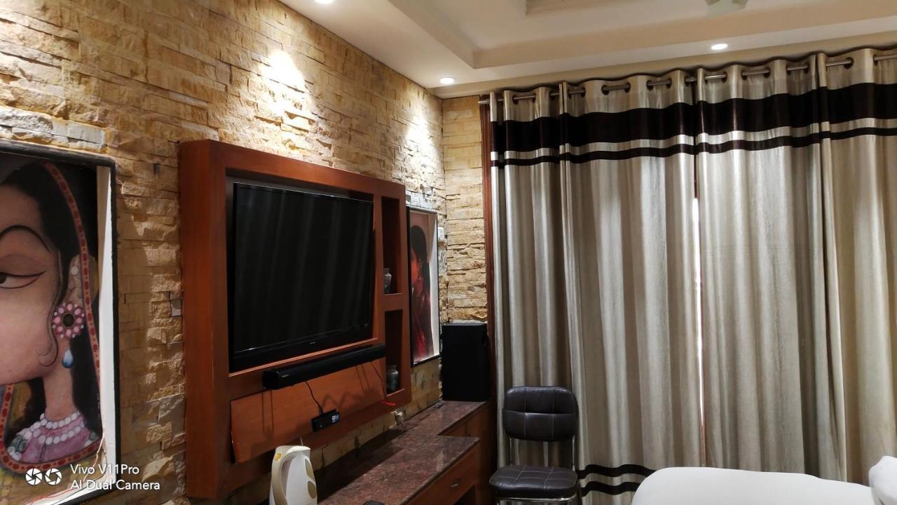 Stay @ 203 Noida Exterior photo