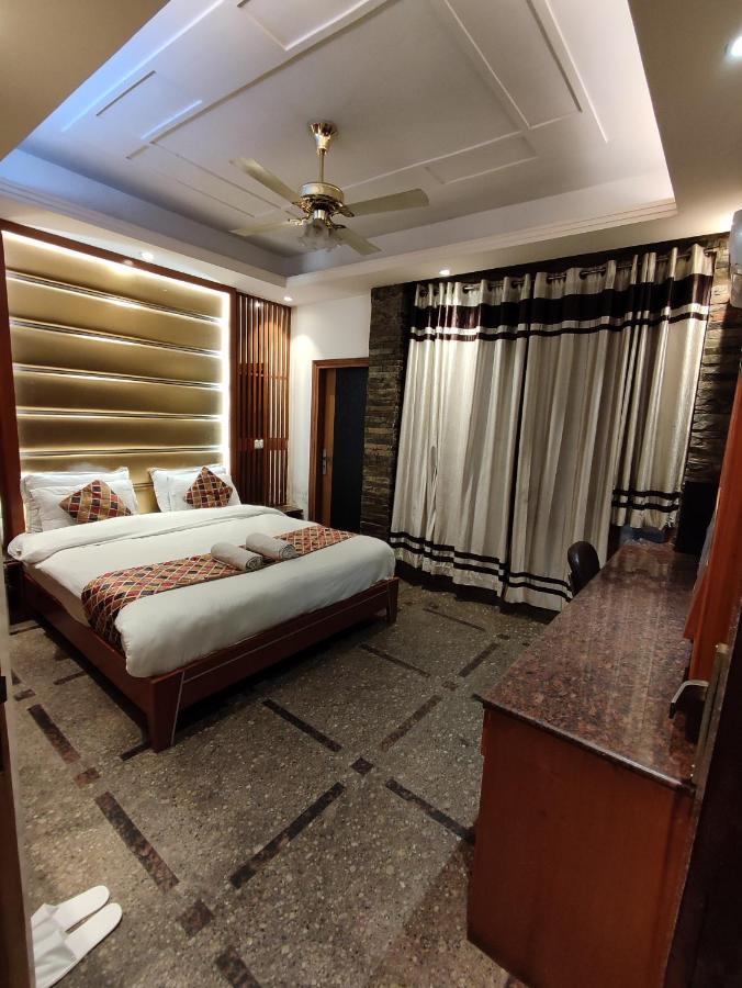 Stay @ 203 Noida Exterior photo