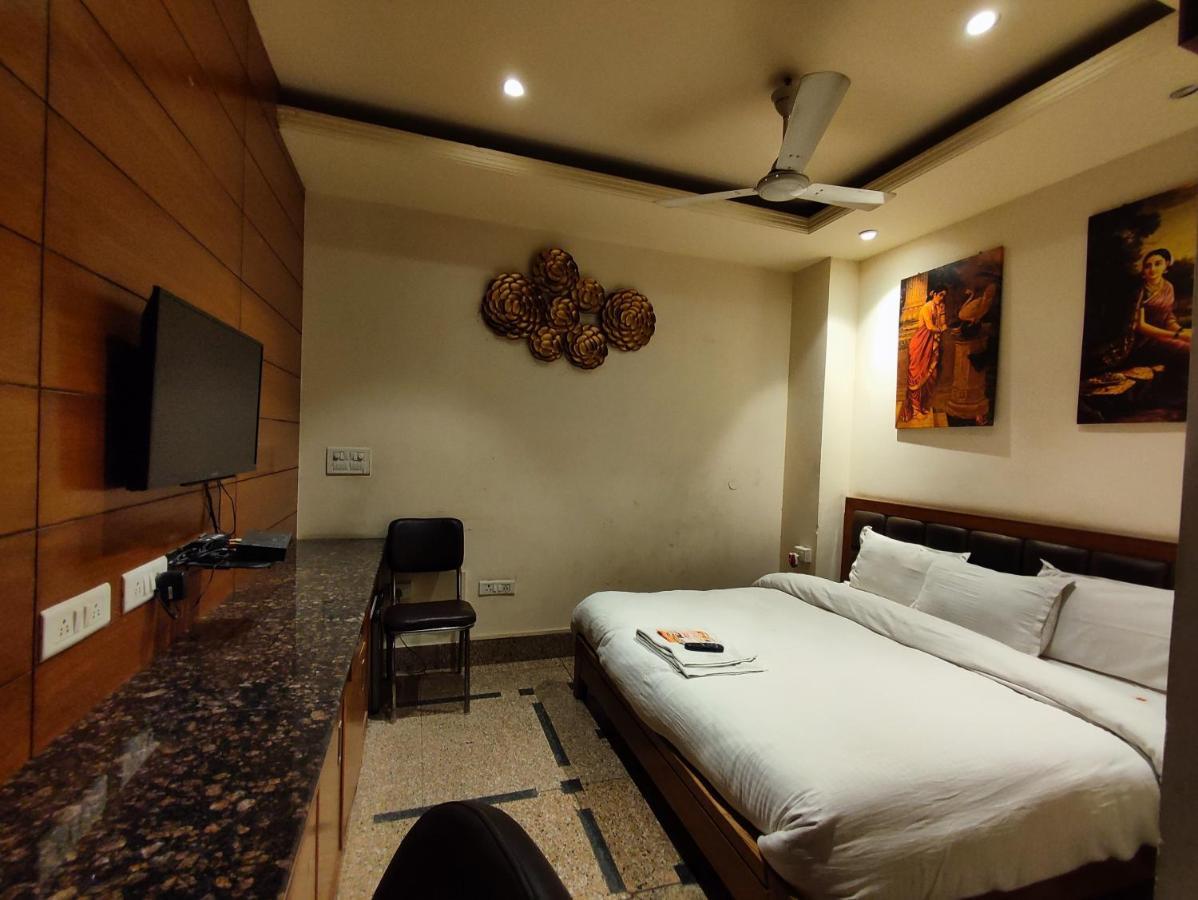 Stay @ 203 Noida Exterior photo
