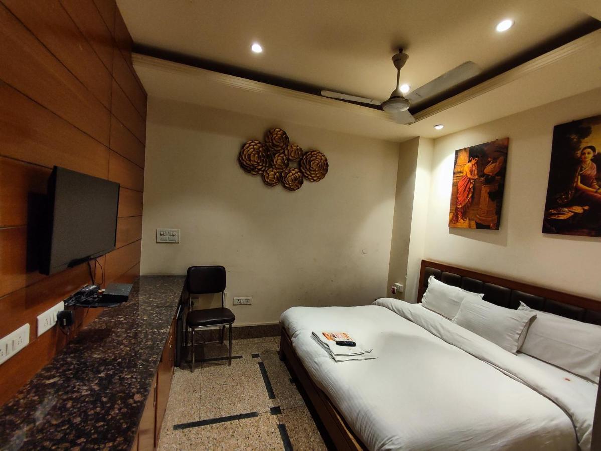 Stay @ 203 Noida Exterior photo