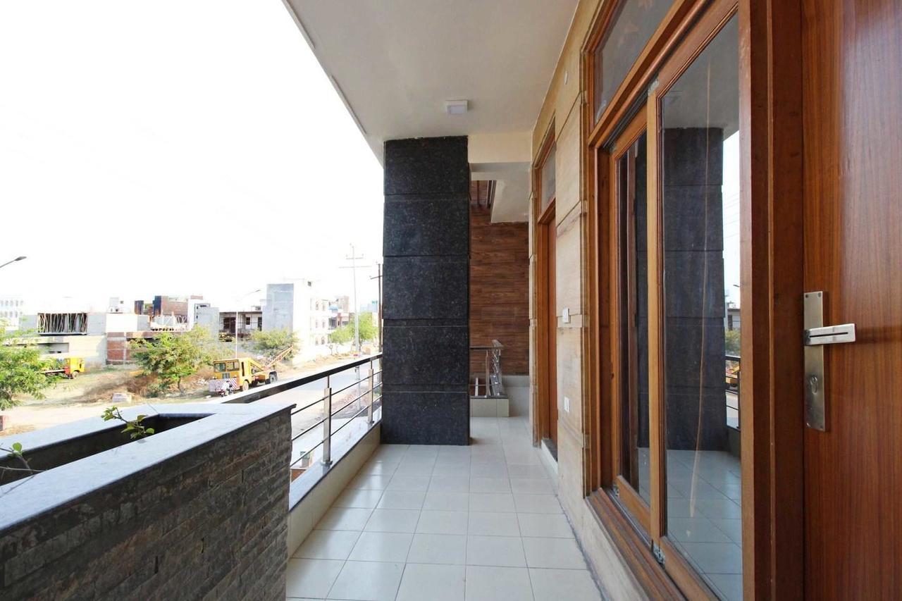 Stay @ 203 Noida Exterior photo