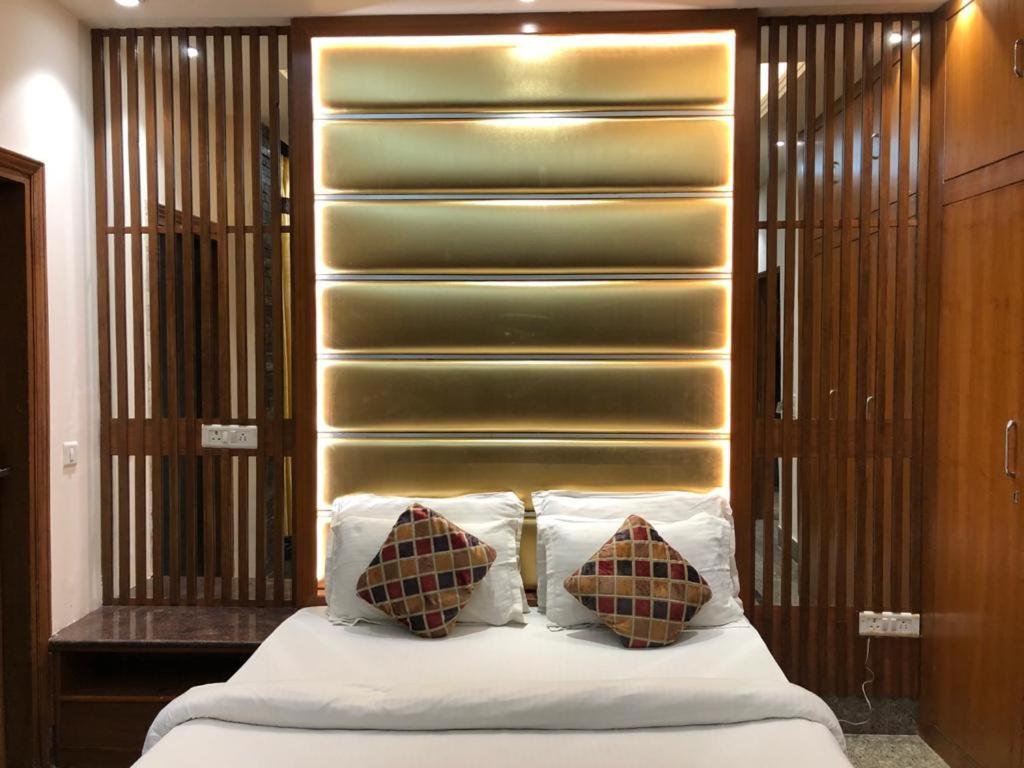 Stay @ 203 Noida Exterior photo